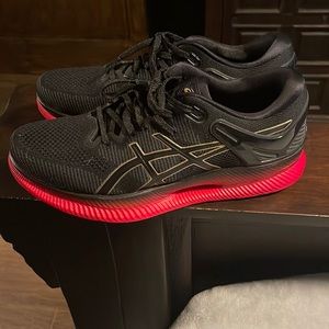 ASICS Meta-Glide Size 10.5